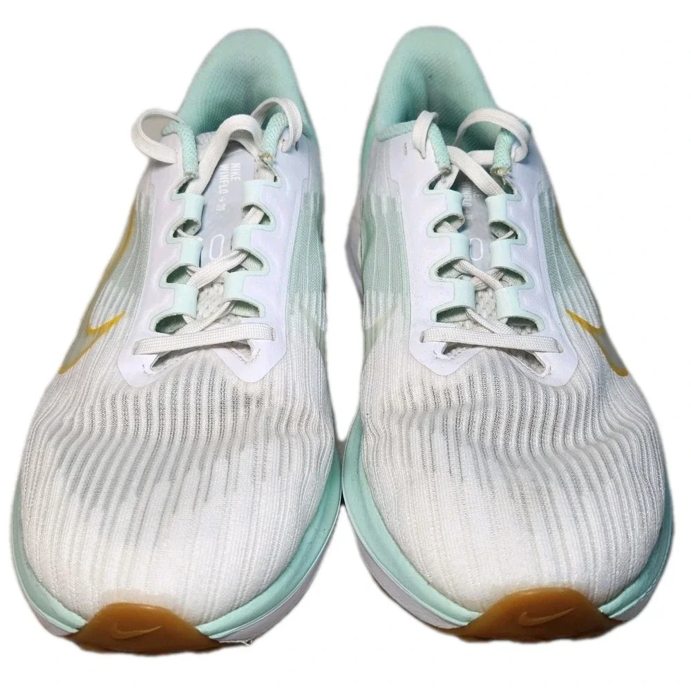 NIKE Air Winflo 9 Running Shoes Womens 8.5 White Green Yellow Athletic‎ Sneakers